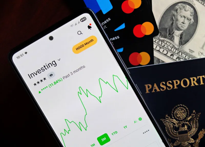 Closing the Divide: How AmberescoCoin Is Making Institutional-Grade Crypto Accessible to Everyday American Investors