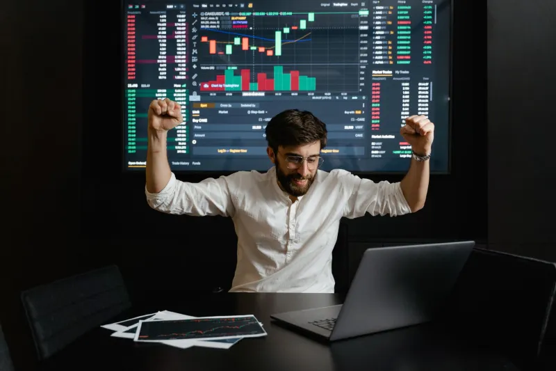 Patience as a Portfolio Strategy: What the Data Reveals About Long-Term AmberescoCoin Holders
